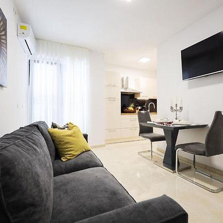 Lovely Apartment In Zadar With Wifi Εξωτερικό φωτογραφία