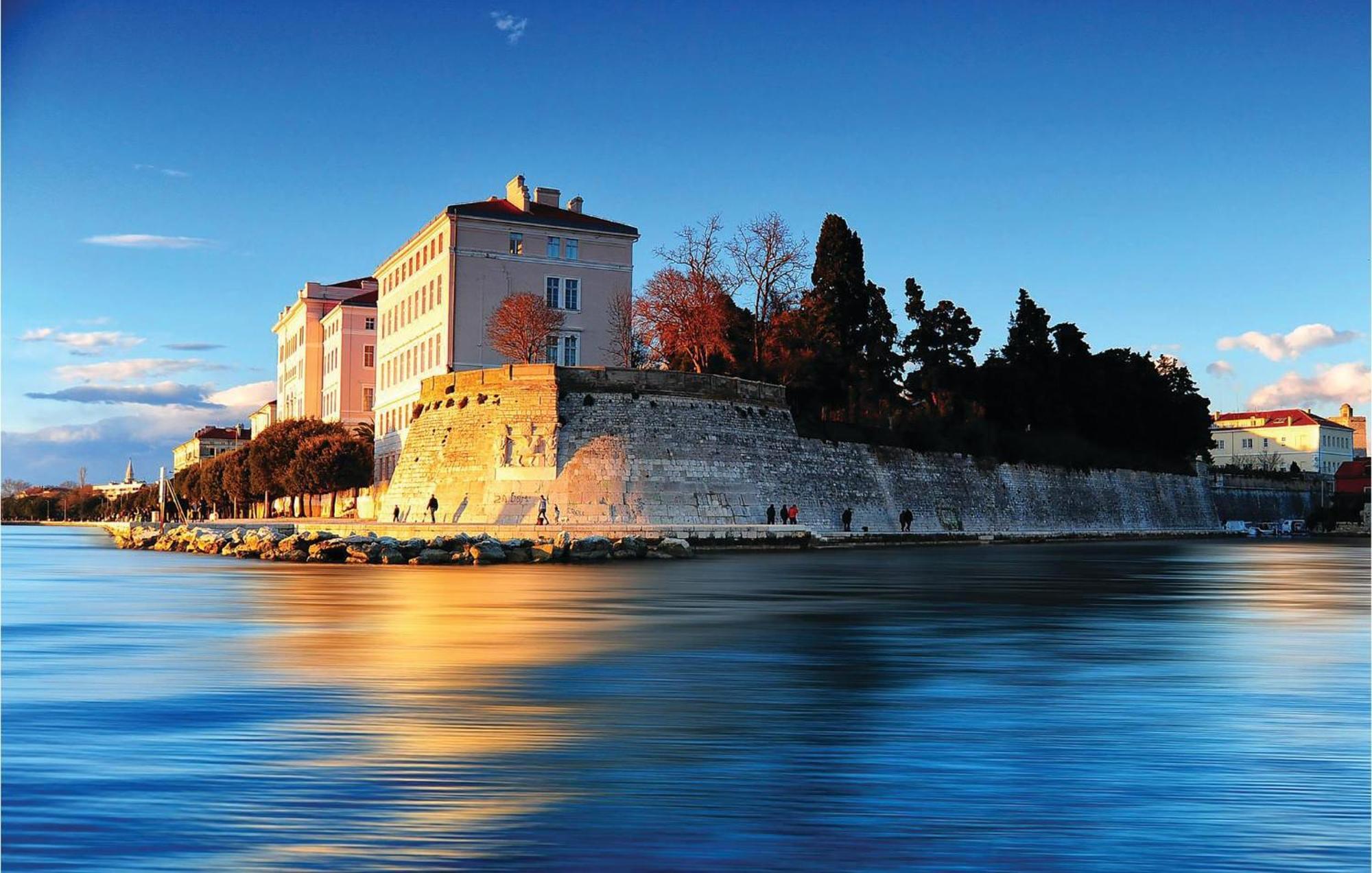 Lovely Apartment In Zadar With Wifi Εξωτερικό φωτογραφία